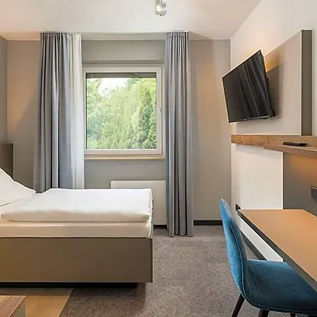 Hotel Zur Post Pattensen (Hanover)